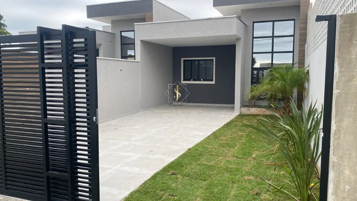 Foto 2 de Casa com 3 quartos à venda, 150m2 em Guaratuba - PR