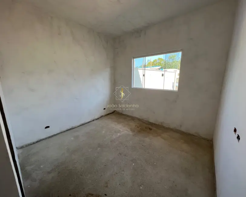 Foto 3 de Casa com 2 quartos à venda, 72m2 em Guaratuba - PR