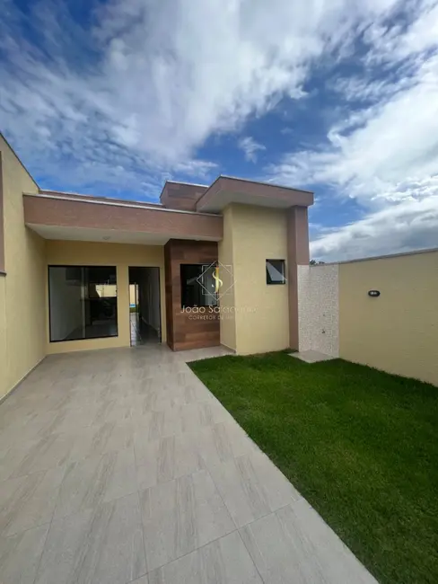 Foto 1 de Casa com 3 quartos à venda, 80m2 em Guaratuba - PR