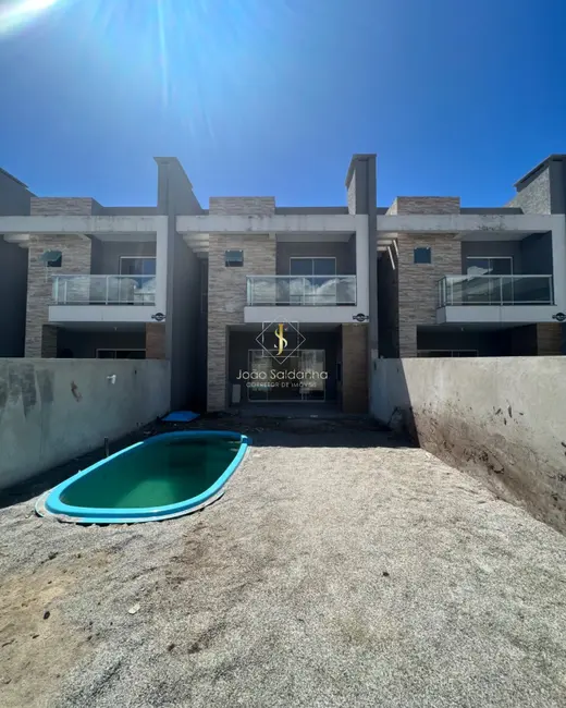 Foto 1 de Sobrado com 3 quartos à venda, 112m2 em Guaratuba - PR