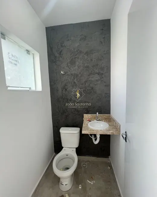 Sobrado com 3 quartos à venda, 112m2 em Guaratuba - PR - imagem 3 Foto 3 de Sobrado com 3 quartos à venda, 112m2 em Guaratuba - PR