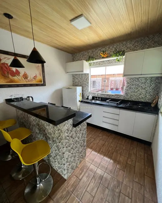 Foto 9 de Casa com 3 quartos à venda, 195m2 em Guaratuba - PR