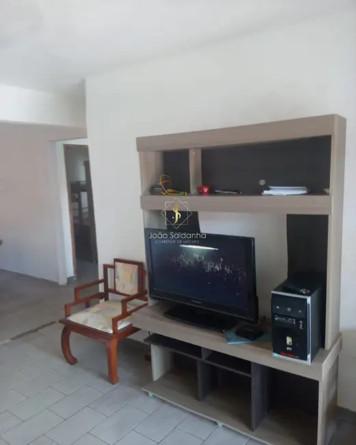 Foto 5 de Casa com 6 quartos à venda, 190m2 em Guaratuba - PR