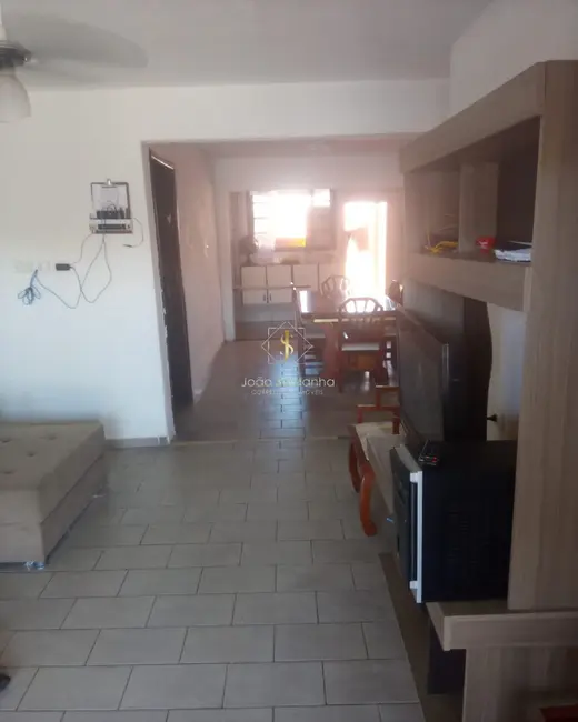 Foto 7 de Casa com 6 quartos à venda, 190m2 em Guaratuba - PR