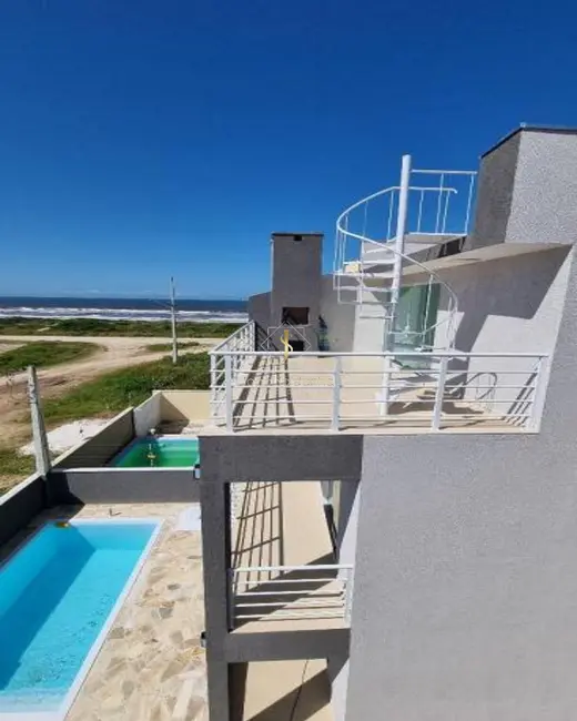 Foto 7 de Casa com 4 quartos à venda, 200m2 em Guaratuba - PR