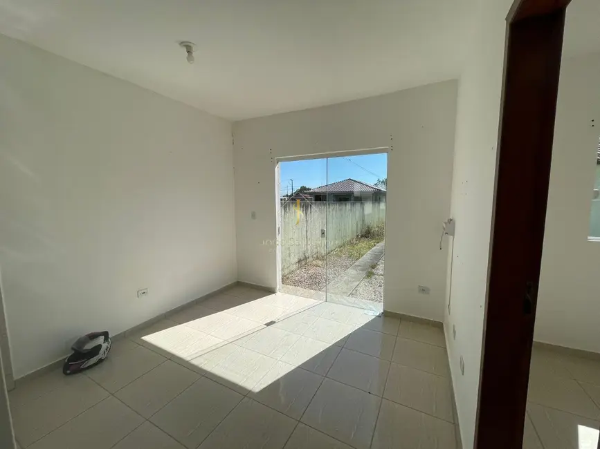 Foto 7 de Casa com 2 quartos à venda, 40m2 em Guaratuba - PR
