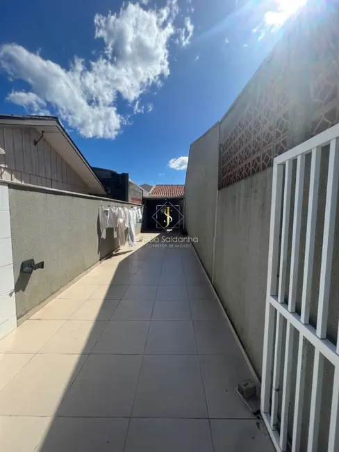 Foto 4 de Casa com 2 quartos à venda, 55m2 em Guaratuba - PR