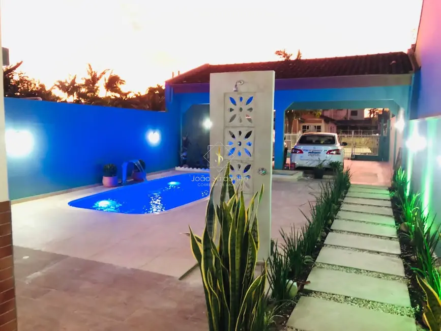 Sobrado com 4 quartos à venda, 120m2 em Guaratuba - PR - imagem 5 Foto 5 de Sobrado com 4 quartos à venda, 120m2 em Guaratuba - PR