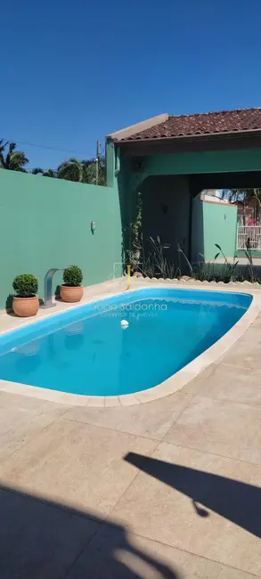 Sobrado com 4 quartos à venda, 120m2 em Guaratuba - PR - imagem 4 Foto 4 de Sobrado com 4 quartos à venda, 120m2 em Guaratuba - PR