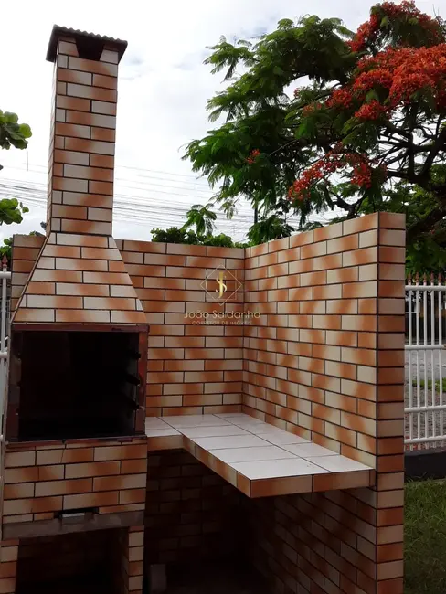 Foto 6 de Casa com 2 quartos à venda, 70m2 em Guaratuba - PR