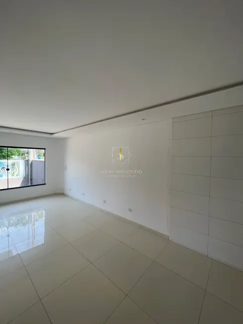Foto 3 de Casa com 4 quartos à venda, 130m2 em Guaratuba - PR