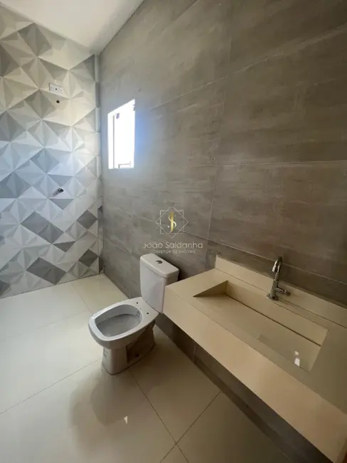 Foto 7 de Casa com 3 quartos à venda, 110m2 em Guaratuba - PR