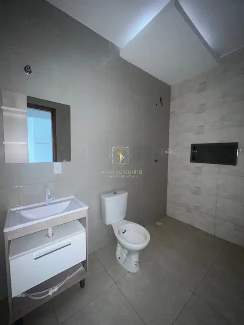 Foto 8 de Casa com 2 quartos à venda, 60m2 em Guaratuba - PR