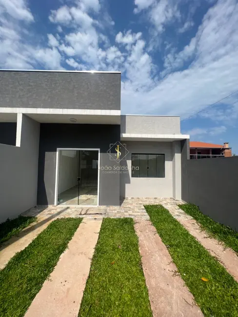 Foto 1 de Casa com 2 quartos à venda, 60m2 em Guaratuba - PR