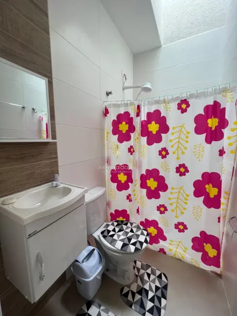 Foto 9 de Casa com 3 quartos à venda, 80m2 em Guaratuba - PR