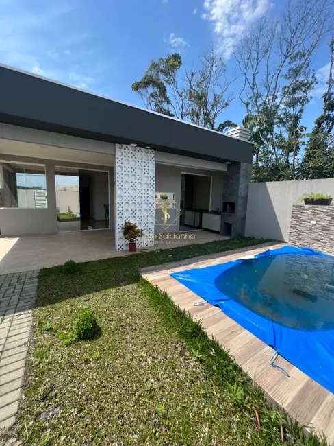 Casa com 3 quartos à venda, 100m2 em Guaratuba - PR - imagem 3 Foto 3 de Casa com 3 quartos à venda, 100m2 em Guaratuba - PR