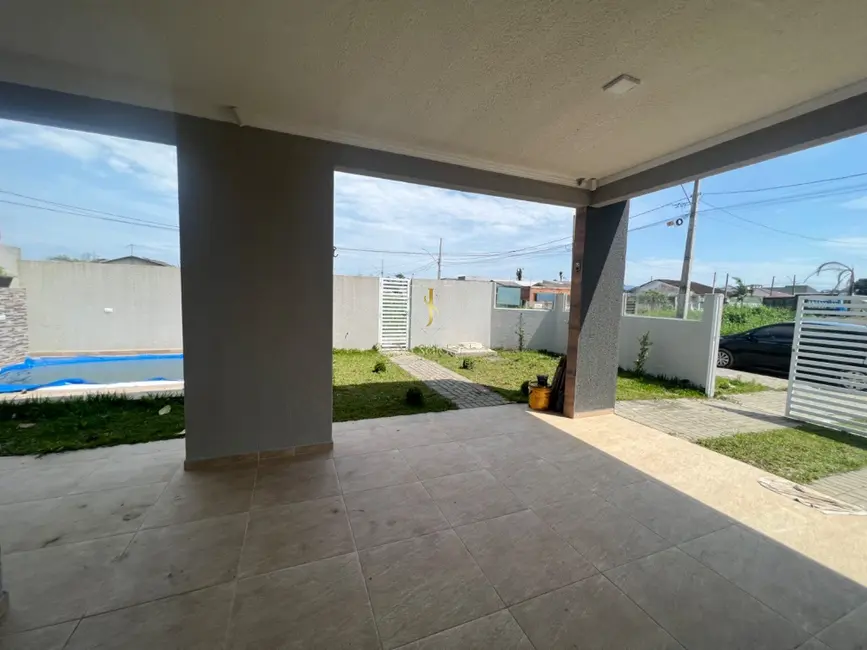 Casa com 3 quartos à venda, 100m2 em Guaratuba - PR - imagem 5 Foto 5 de Casa com 3 quartos à venda, 100m2 em Guaratuba - PR