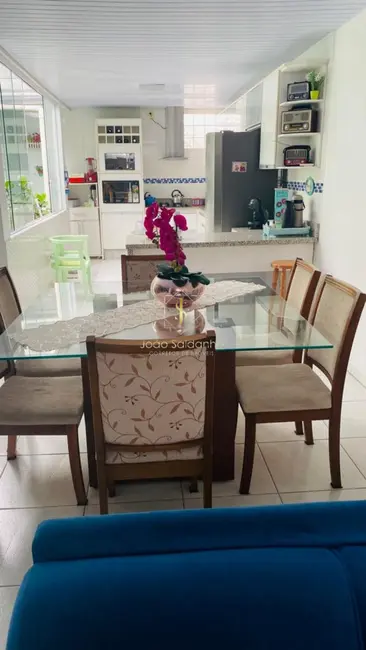 Foto 9 de Casa com 3 quartos à venda, 180m2 em Centro, Guaratuba - PR