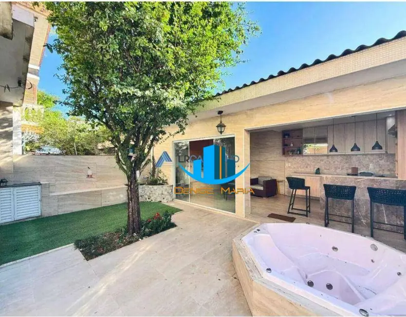 Foto 1 de Sobrado com 2 quartos à venda, 188m2 em Ponta da Praia, Santos - SP