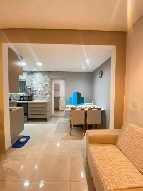Sobrado com 3 quartos à venda, 280m2 em Embaré, Santos - SP - imagem 7 Foto 7 de Sobrado com 3 quartos à venda, 280m2 em Embaré, Santos - SP