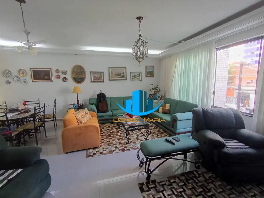 Foto 7 de Sobrado com 3 quartos à venda, 180m2 em Gonzaga, Santos - SP