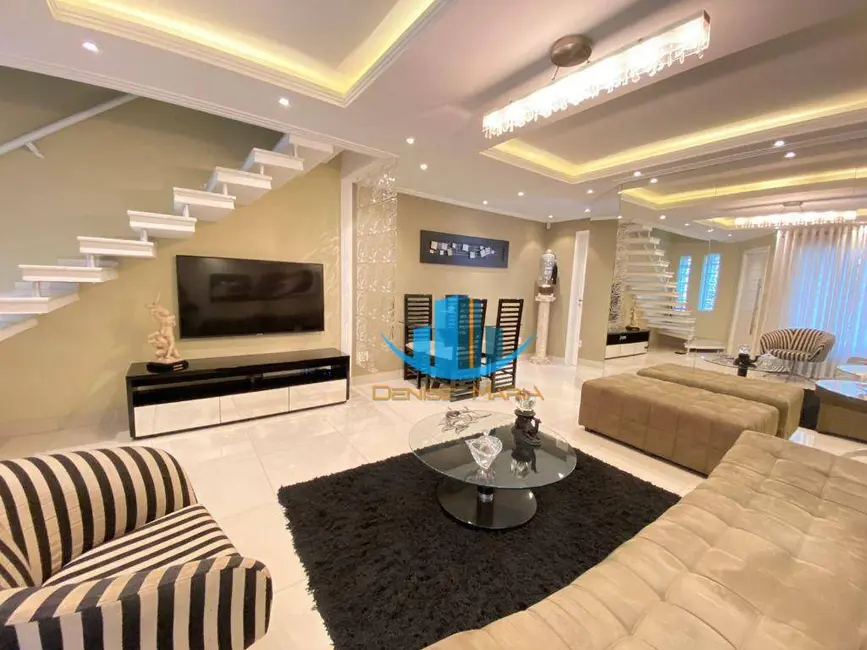 Foto 5 de Casa com 2 quartos à venda, 120m2 em Ponta da Praia, Santos - SP