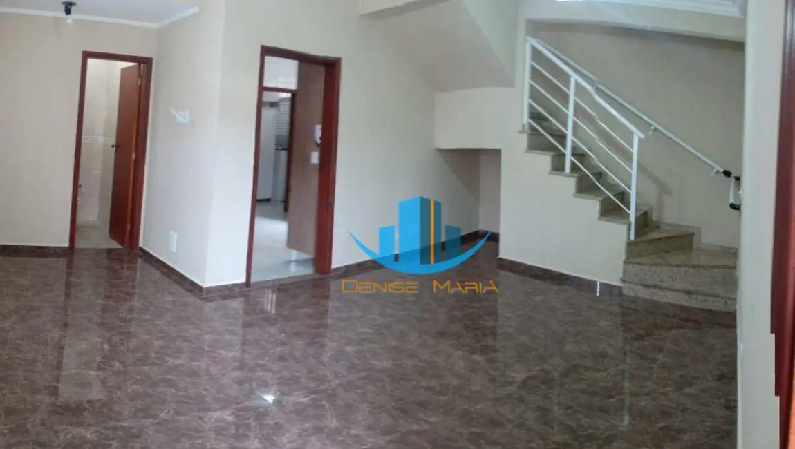 Casa com 3 quartos para alugar, 202m2 em Ponta da Praia, Santos - SP - imagem 4 Foto 4 de Casa com 3 quartos para alugar, 202m2 em Ponta da Praia, Santos - SP