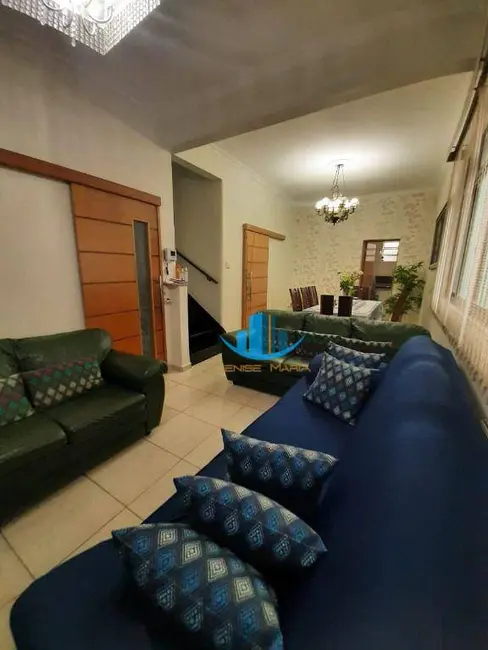 Foto 5 de Sobrado com 4 quartos à venda, 250m2 em Gonzaga, Santos - SP