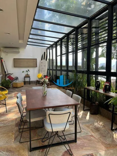 Casa de Condomínio com 6 quartos à venda, 1256m2 em Ilha Porchat, Sao Vicente - SP - imagem 9 Foto 9 de Casa de Condomínio com 6 quartos à venda, 1256m2 em Ilha Porchat, Sao Vicente - SP