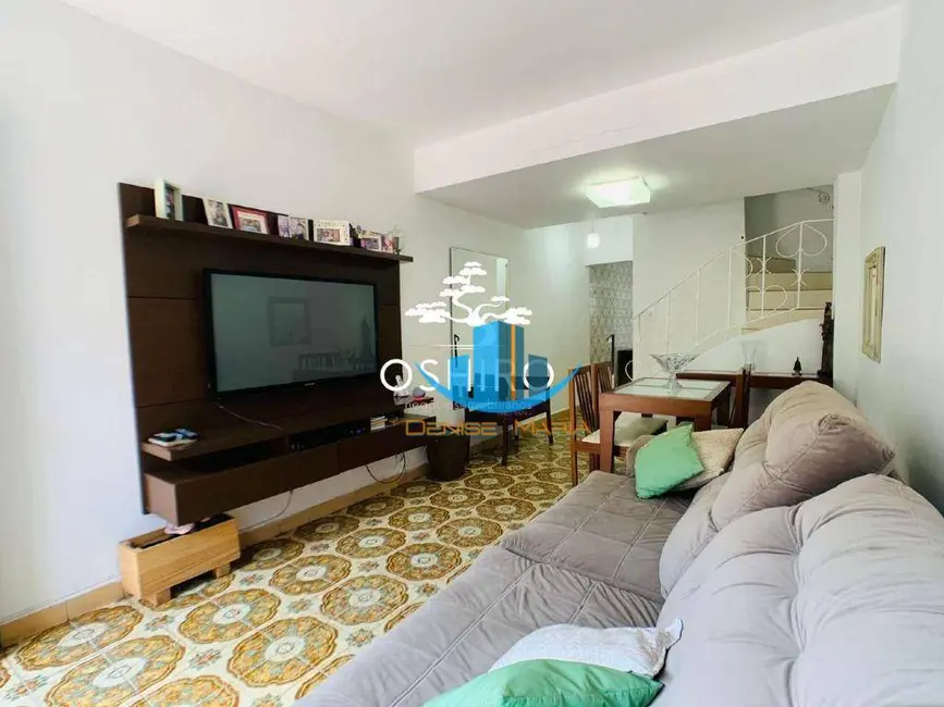 Foto 2 de Casa de Condomínio com 2 quartos à venda, 300m2 em Ponta da Praia, Santos - SP