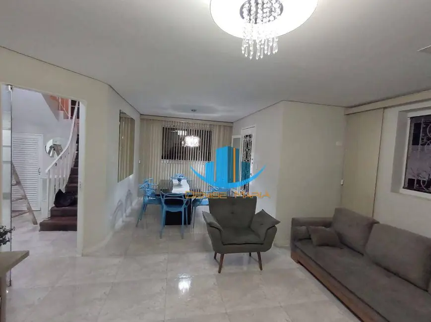 Foto 1 de Sobrado com 3 quartos à venda, 355m2 em Vila Belmiro, Santos - SP