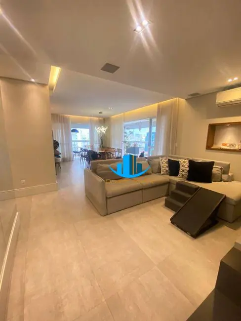 Apartamento com 3 quartos à venda, 171m2 em Embaré, Santos - SP - imagem 9 Foto 9 de Apartamento com 3 quartos à venda, 171m2 em Embaré, Santos - SP