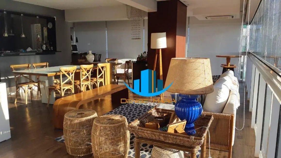 Foto 3 de Apartamento com 3 quartos à venda, 212m2 em Embaré, Santos - SP