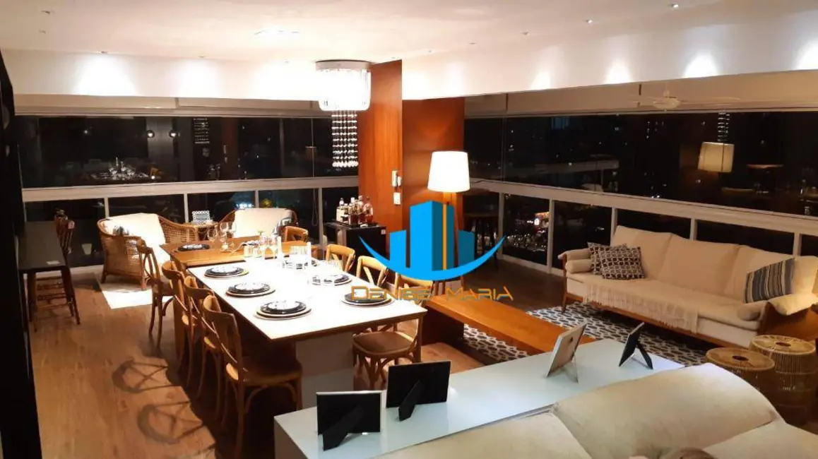 Foto 2 de Apartamento com 3 quartos à venda, 212m2 em Embaré, Santos - SP