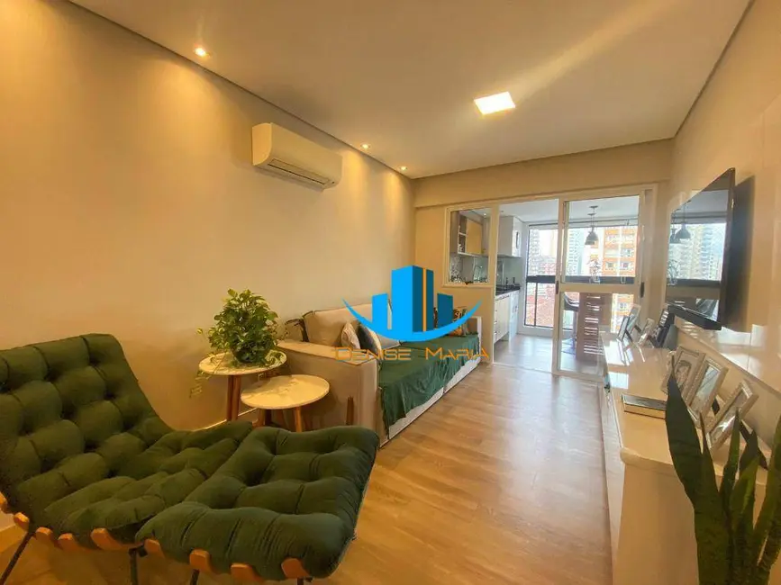 Apartamento com 3 quartos à venda, 145m2 em Gonzaga, Santos - SP - imagem 2 Foto 2 de Apartamento com 3 quartos à venda, 145m2 em Gonzaga, Santos - SP