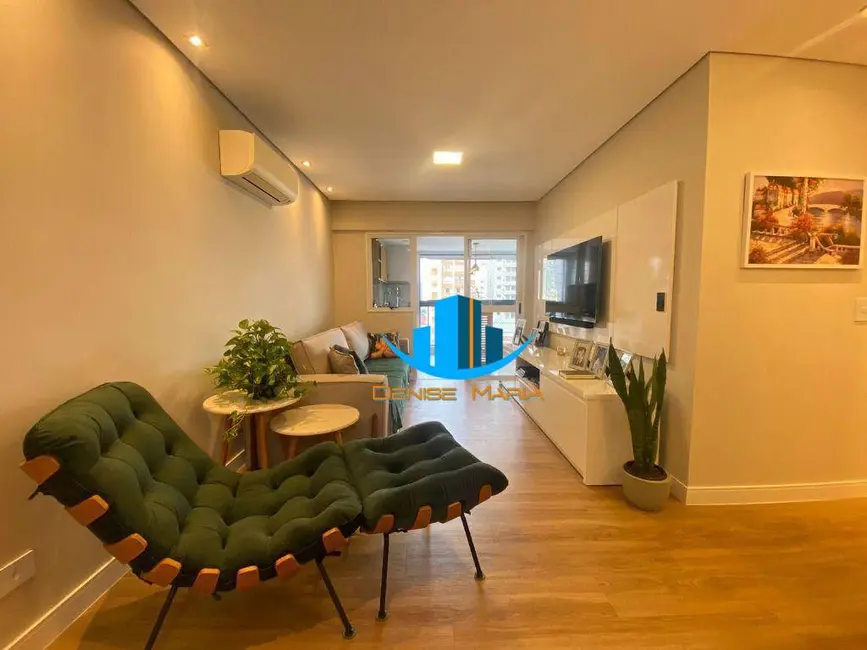 Apartamento com 3 quartos à venda, 145m2 em Gonzaga, Santos - SP - imagem 5 Foto 5 de Apartamento com 3 quartos à venda, 145m2 em Gonzaga, Santos - SP