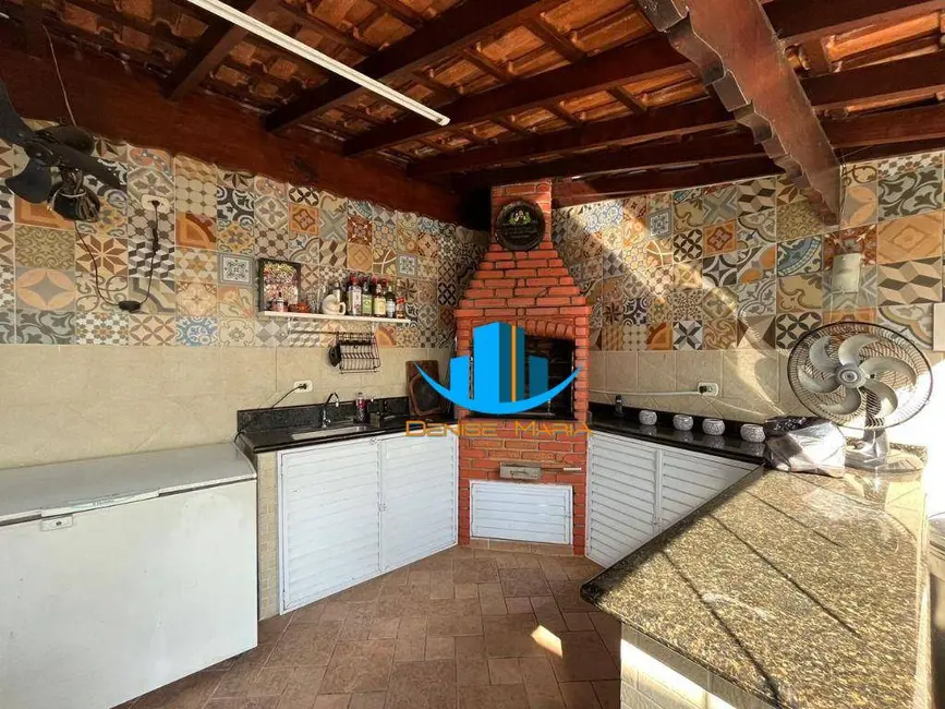 Foto 4 de Casa com 4 quartos à venda, 180m2 em Macuco, Santos - SP