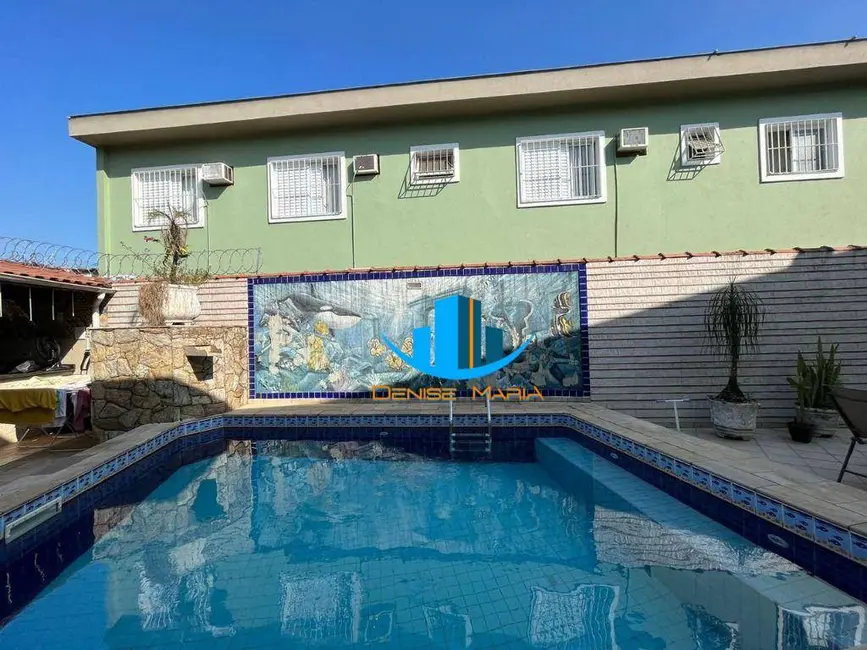 Foto 2 de Casa com 4 quartos à venda, 180m2 em Macuco, Santos - SP