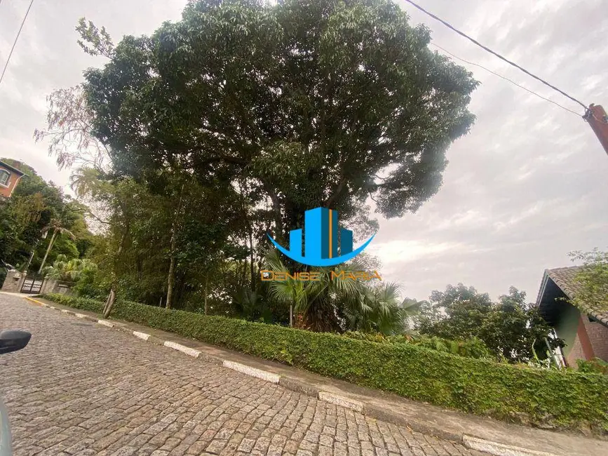 Foto 1 de Terreno / Lote à venda, 989m2 em Marapé, Santos - SP