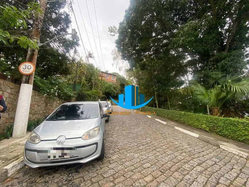 Foto 2 de Terreno / Lote à venda, 989m2 em Marapé, Santos - SP