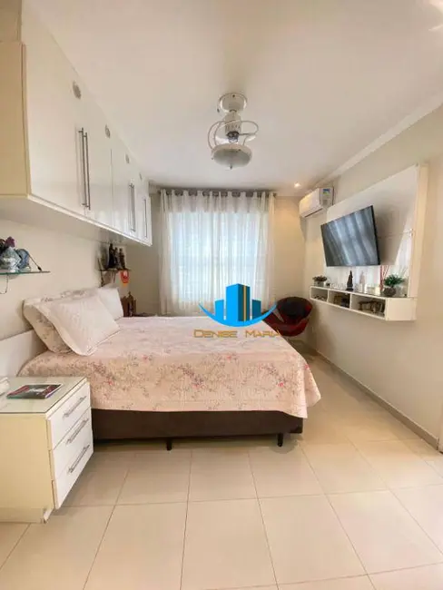 Foto 9 de Apartamento com 2 quartos à venda, 122m2 em Pompéia, Santos - SP