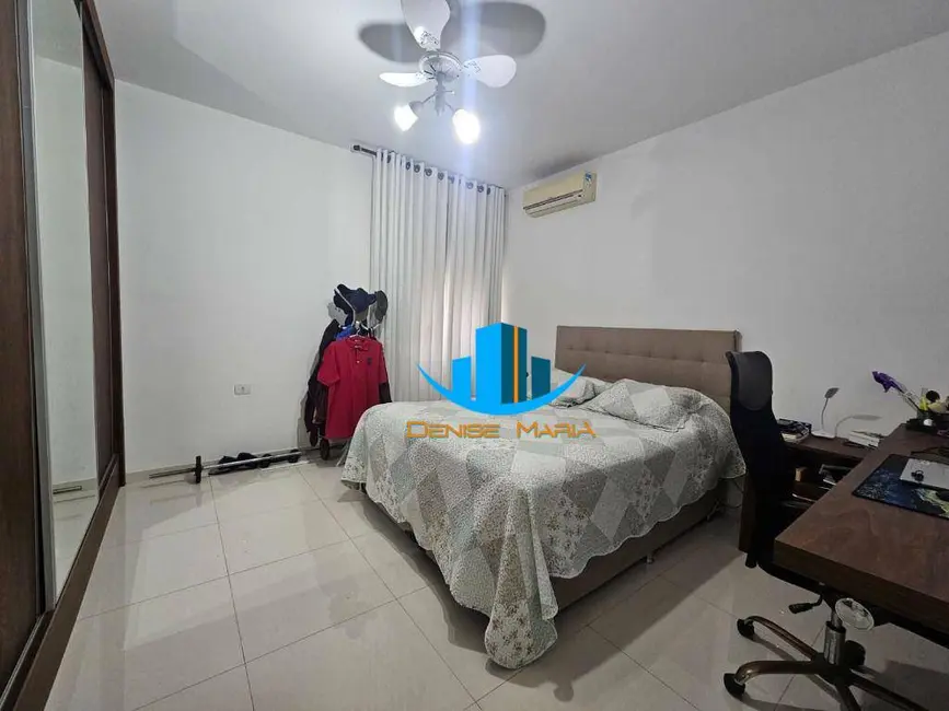 Apartamento com 3 quartos à venda, 202m2 em Ponta da Praia, Santos - SP - imagem 5 Foto 5 de Apartamento com 3 quartos à venda, 202m2 em Ponta da Praia, Santos - SP