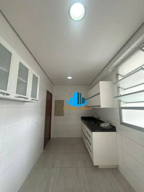 Apartamento com 3 quartos para alugar, 161m2 em Gonzaga, Santos - SP - imagem 9 Foto 9 de Apartamento com 3 quartos para alugar, 161m2 em Gonzaga, Santos - SP