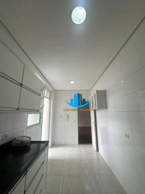 Apartamento com 3 quartos para alugar, 161m2 em Gonzaga, Santos - SP - imagem 8 Foto 8 de Apartamento com 3 quartos para alugar, 161m2 em Gonzaga, Santos - SP