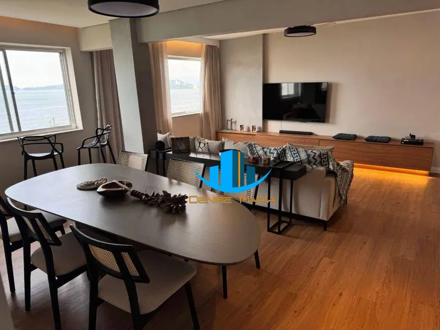 Foto 8 de Apartamento com 3 quartos à venda, 128m2 em Embaré, Santos - SP
