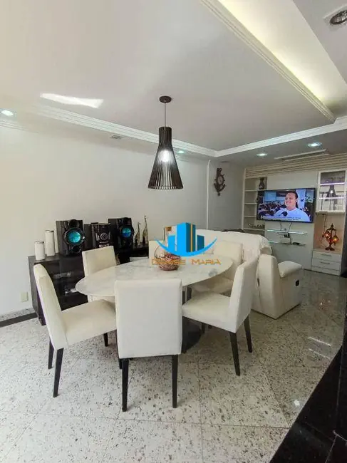 Foto 3 de Apartamento com 2 quartos à venda, 92m2 em Pompéia, Santos - SP