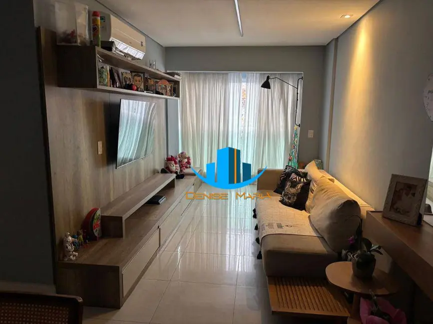 Foto 2 de Apartamento com 2 quartos para alugar, 178m2 em Embaré, Santos - SP