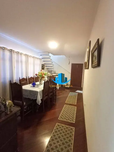 Apartamento com 4 quartos à venda, 202m2 em Pompéia, Santos - SP - imagem 2 Foto 2 de Apartamento com 4 quartos à venda, 202m2 em Pompéia, Santos - SP