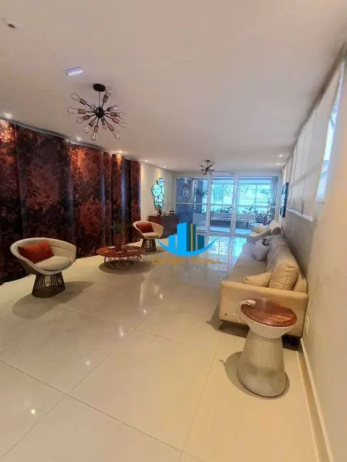 Apartamento com 1 quarto para alugar, 79m2 em Embaré, Santos - SP - imagem 2 Foto 2 de Apartamento com 1 quarto para alugar, 79m2 em Embaré, Santos - SP