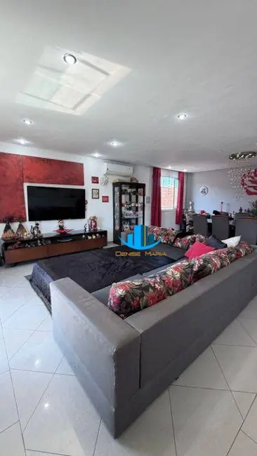 Foto 1 de Casa com 3 quartos à venda, 157m2 em Embaré, Santos - SP